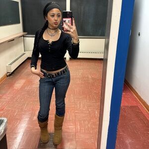 Meet your Posher, Trinity